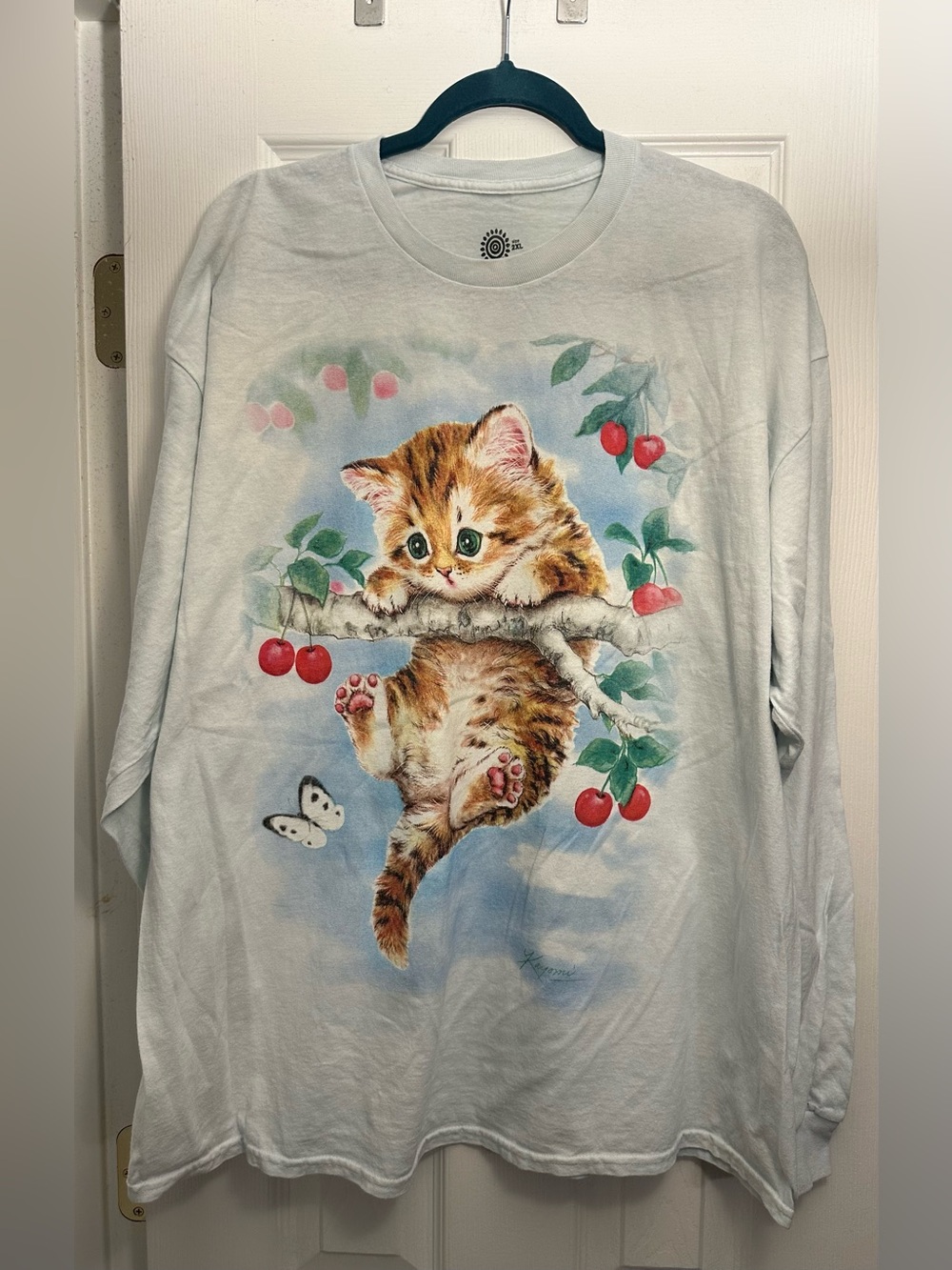 😻🍒The Mountain Cute Kitten Cherry Print Long-Sleeve Tee in Light Blue 2XL